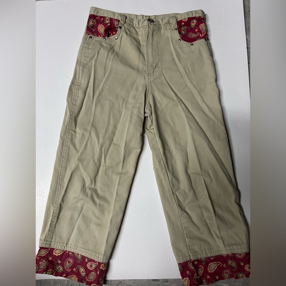 Mary Kate and Ashley Y2K  clothing Capri pant size 10 paisley emblishments